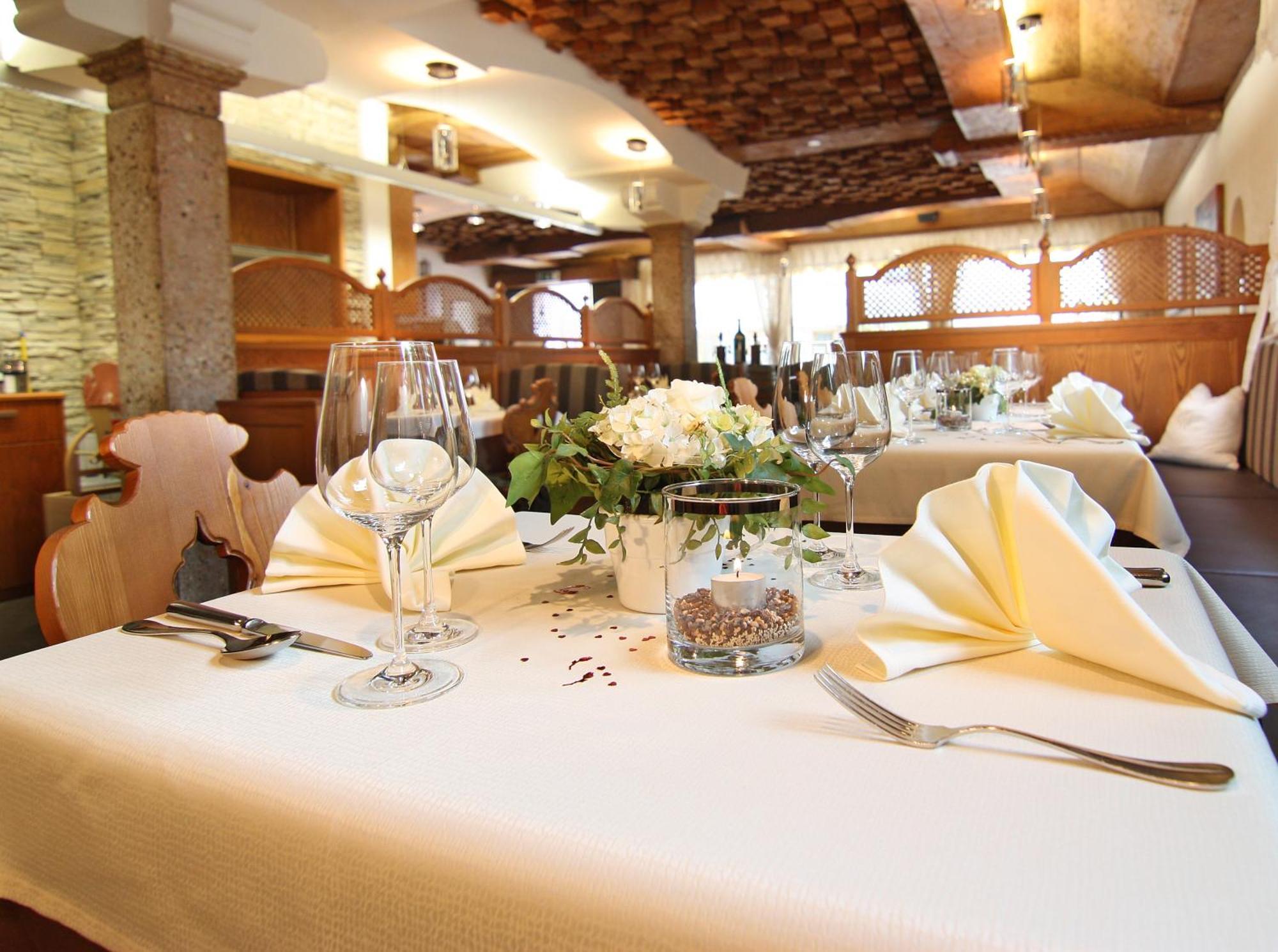 Aparthotel Kroesbacher Fulpmes Εξωτερικό φωτογραφία