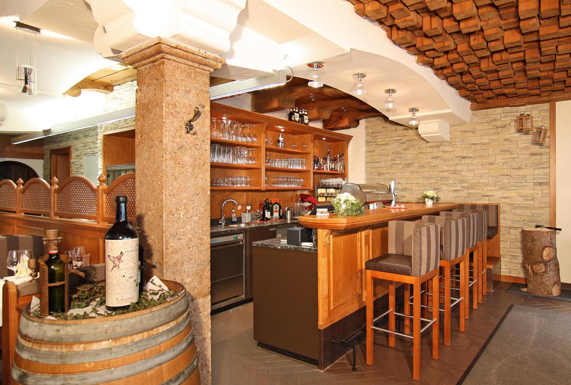 Aparthotel Kroesbacher Fulpmes Εξωτερικό φωτογραφία