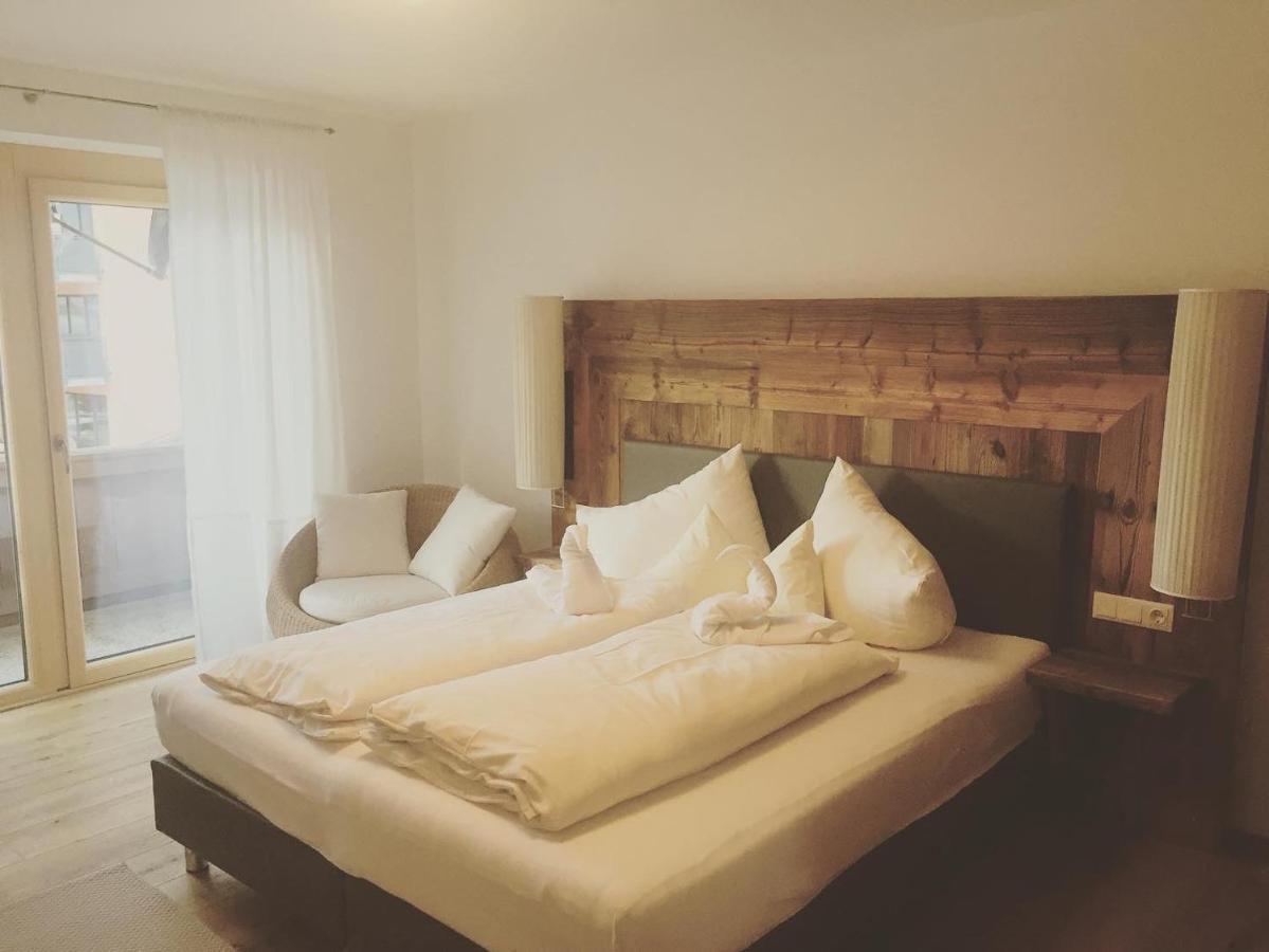 Aparthotel Kroesbacher Fulpmes Εξωτερικό φωτογραφία